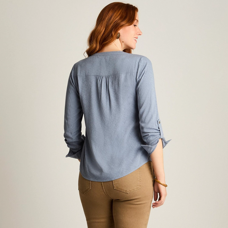 BLUSA INDIGO CUELLO MAO CON MANGA ROLL UP Y BOLSILLO DELANTERO - 2