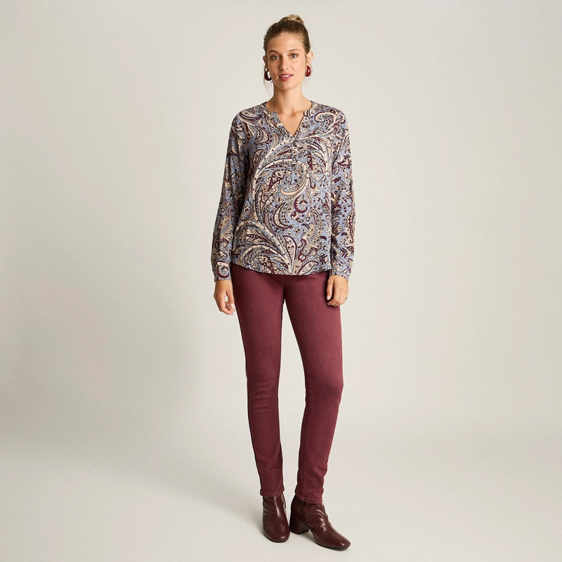 BLUSA AZUL CON ESTAMPADO FLORAL Y MANGA ROLL UP - 4