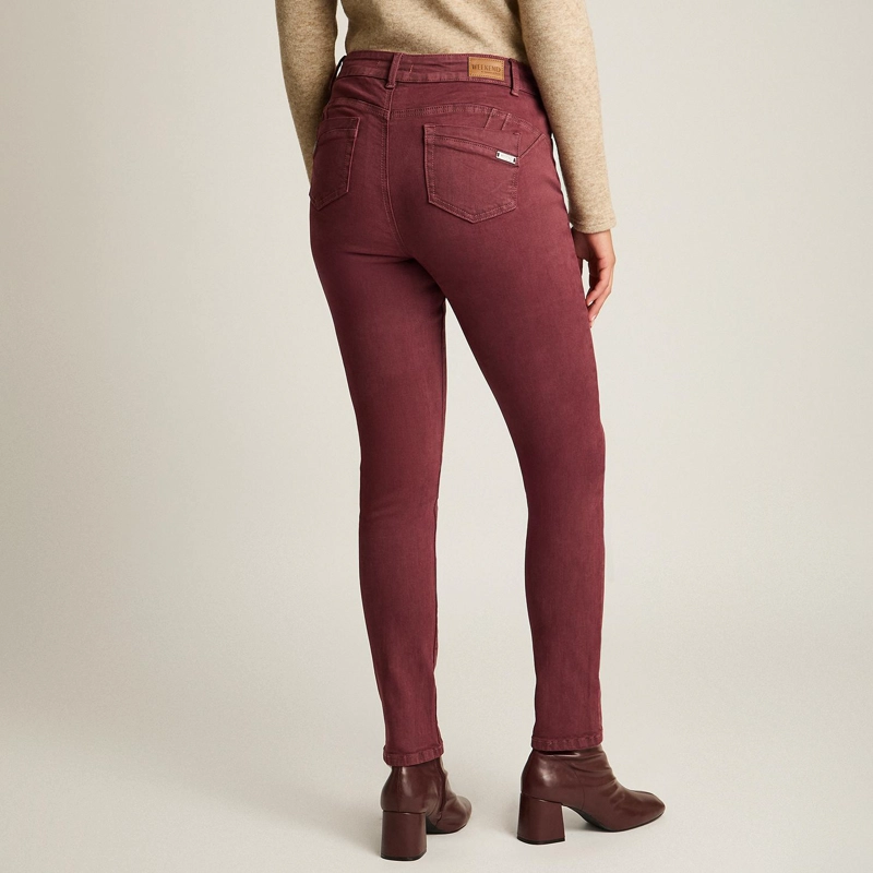 JEANS BURDEO SLIM CON PUSH UP Y UN BOTON - 2