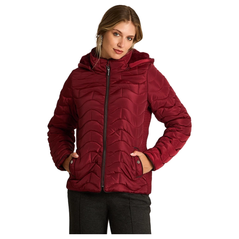 PARKA CORTA ROJA CON DISEÑO QUILTED FORRO Y GORRO - 1