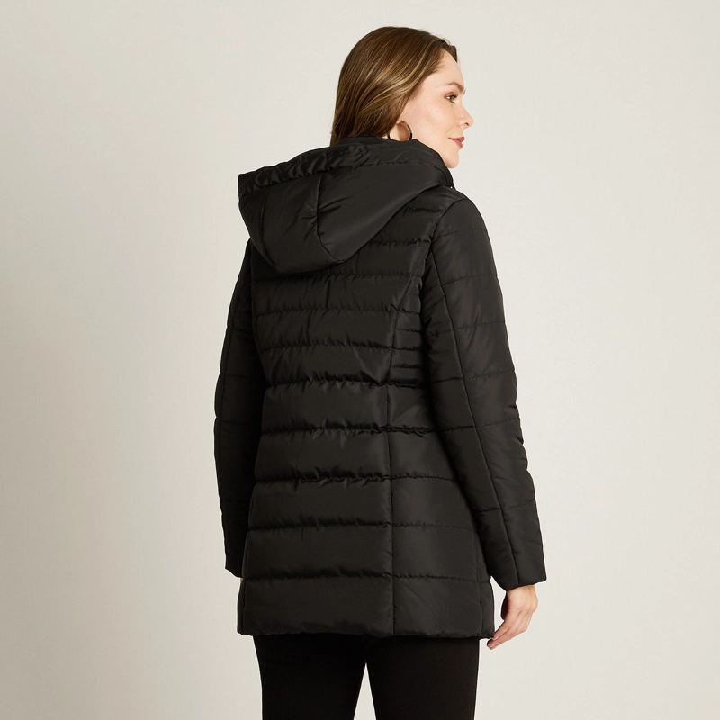 PARKA LARGA NEGRA CON GORRO Y DISEÑO QUILTED - 2