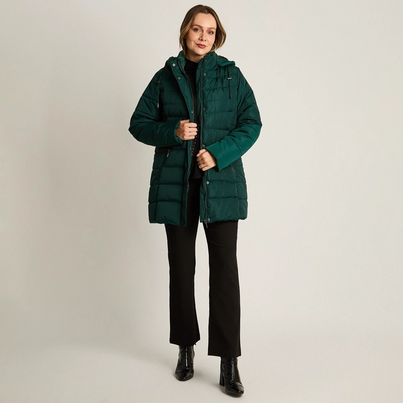 PARKA LARGA VERDE CON GORRO Y DISEÑO QUILTED - 4