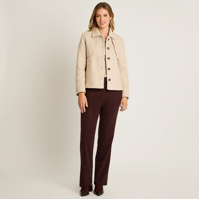 CHAQUETA BEIGE CON BOTONES Y CUELLO CON SOLAPA - 4