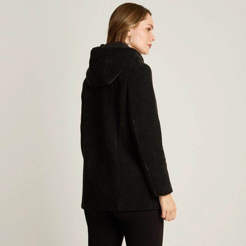 CHAQUETA NEGRA CON LUREX, GORRO Y BOLSILLOS - 2