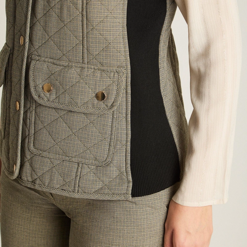 PARKA GRIS SIN MANGAS CON BOLSILLOS - 3