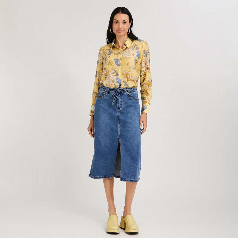 FALDA DE DENIM CON CINTURON Y CORTE FRONTAL AZUL - 4