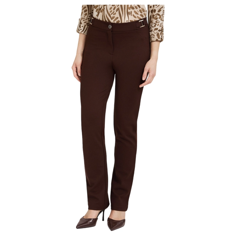PANTALON FORMAL RECTA UN BOTON CON APLICACION EN PRETINA CAFE - 1