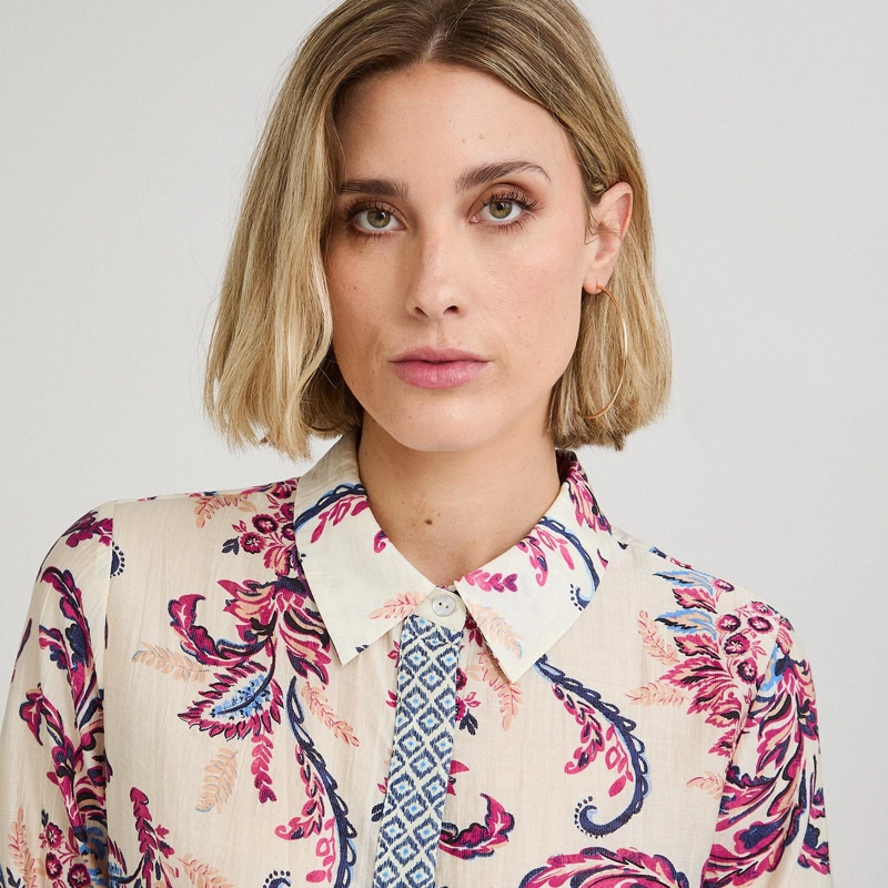 BLUSA MANGA LARGA ESTAMPADA CON BOTONES MAGENTA - 3