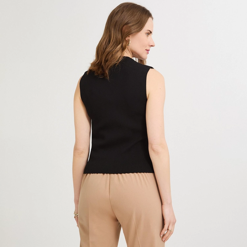 CARDIGAN SIN MANGAS ESCOTE V NEGRO - 2