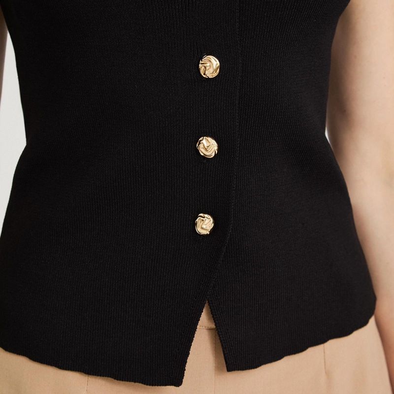 CARDIGAN SIN MANGAS ESCOTE V NEGRO - 3