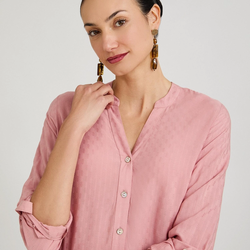 BLUSA ESCOTE MAO MANGA ROLL UP CON TEXTURA ROSADO - 3
