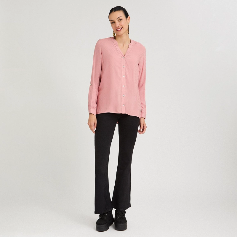 BLUSA ESCOTE MAO MANGA ROLL UP CON TEXTURA ROSADO - 4