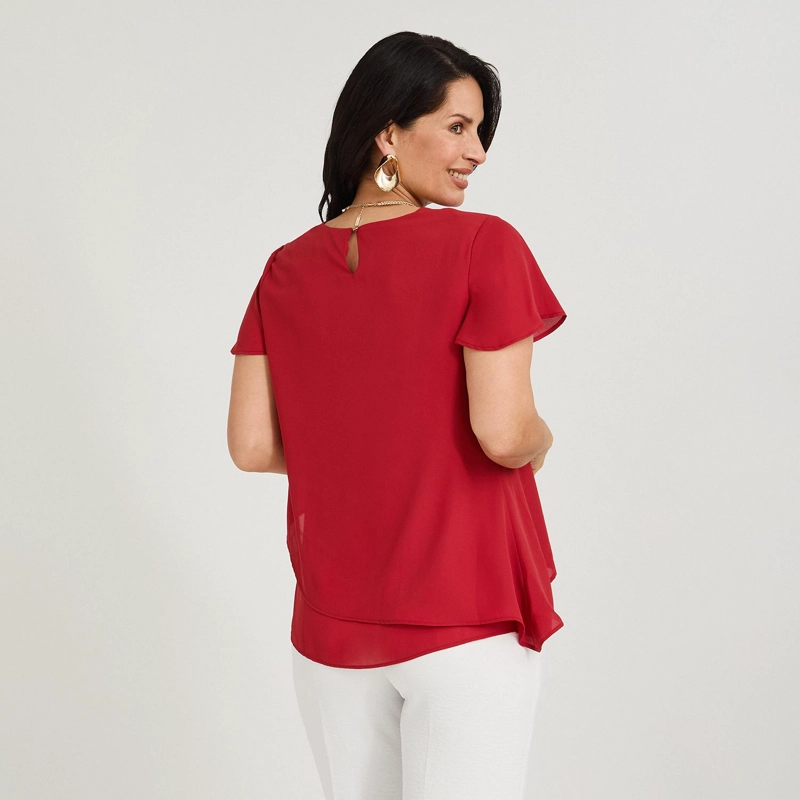 BLUSA ESCOTE V CON CAPAS ROJO - 2