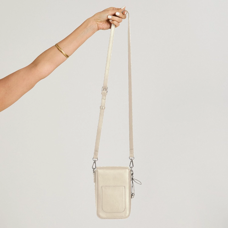 PORTA CELULAR CON TAPETE BEIGE - 2