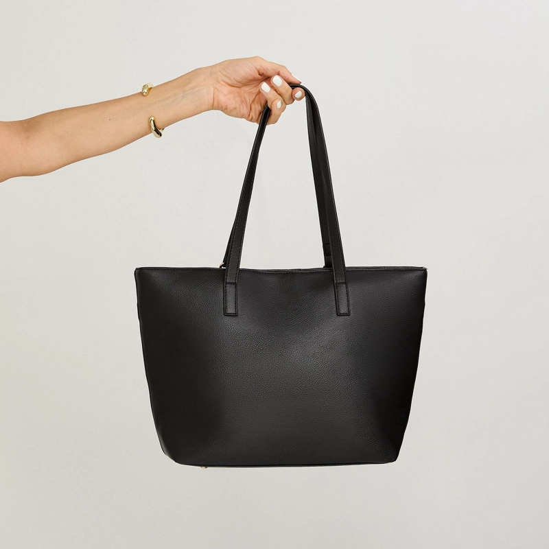 CARTERA GRANDE DE PU NEGRO - 2