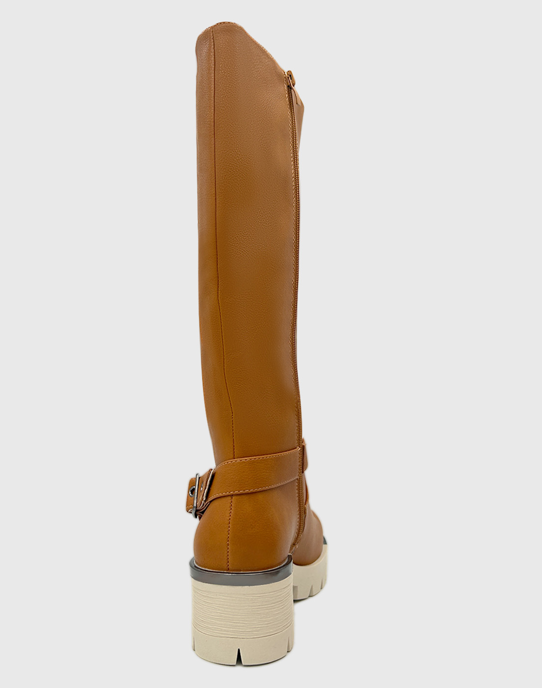 BOTA PARA MUJER CAFE BAJO LA RODILLA CORREA CON HEBILLA DANICOLLE - 4