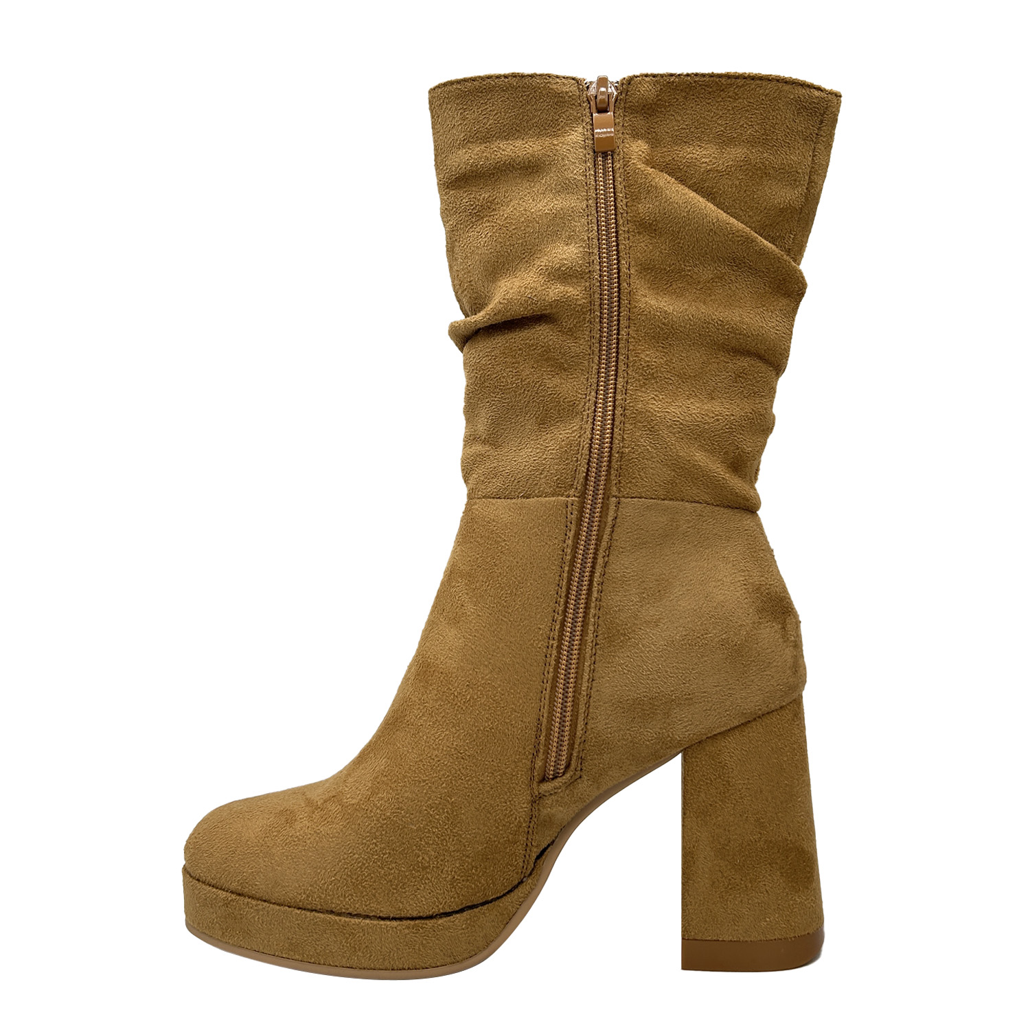 BOTA DE MUJER CAMEL CON PLATAFORMA Y DISEÑO ARRUGADO DANICOLLE - 5