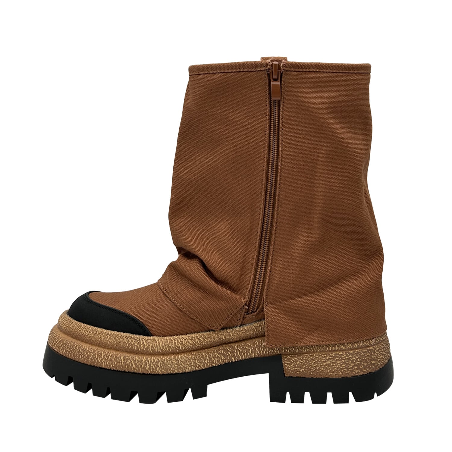 BOTIN COLOR CAMEL PARA MUJER CON PLATAFORMA ANCHA Y CAÑA FRUNCIDA DANICOLLE - 5