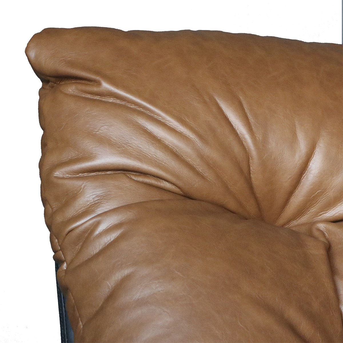 POLTRONA TAHAI EN ECOCUERO CAFE  CARAMELO 90X118X93 CM - 6