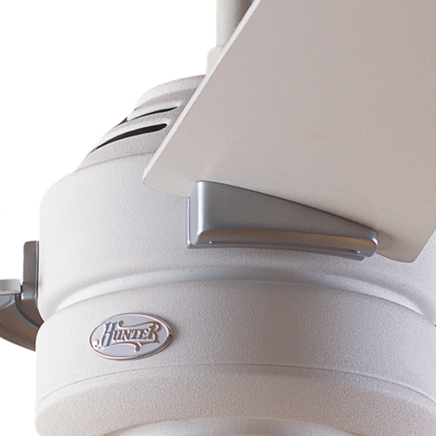 VENTILADOR DE TECHO HUNTER 68 WATTS 52' MOD. CARRERA WHITE - 6