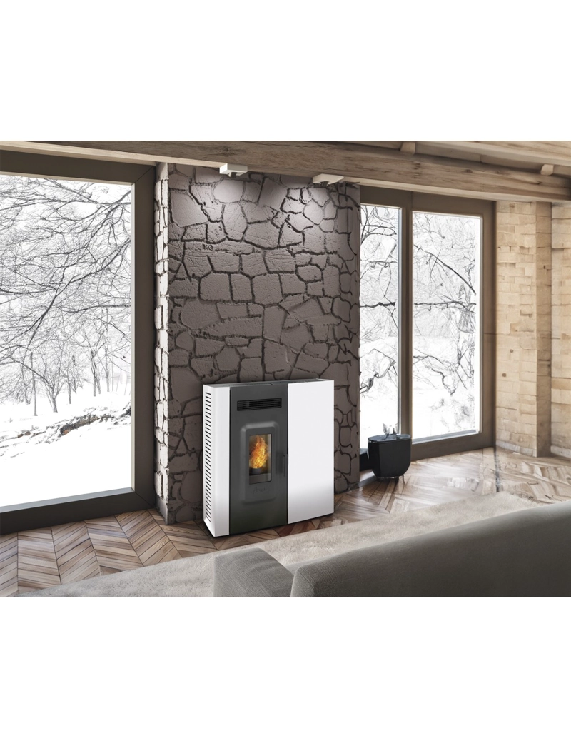 ESTUFA A PELLET SLIM 9000 EN COLOR BLANCO + KIT INST. MURO - 2