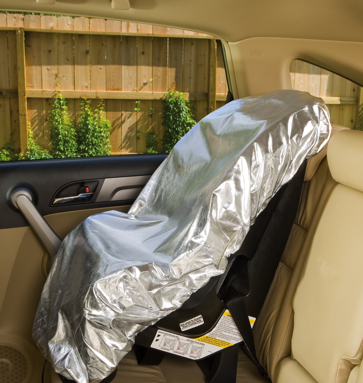 COBERTOR CON FILTRO UV PARA SILLA DE AUTO - MOMMY'S HELPER - ALUMINIO - 1