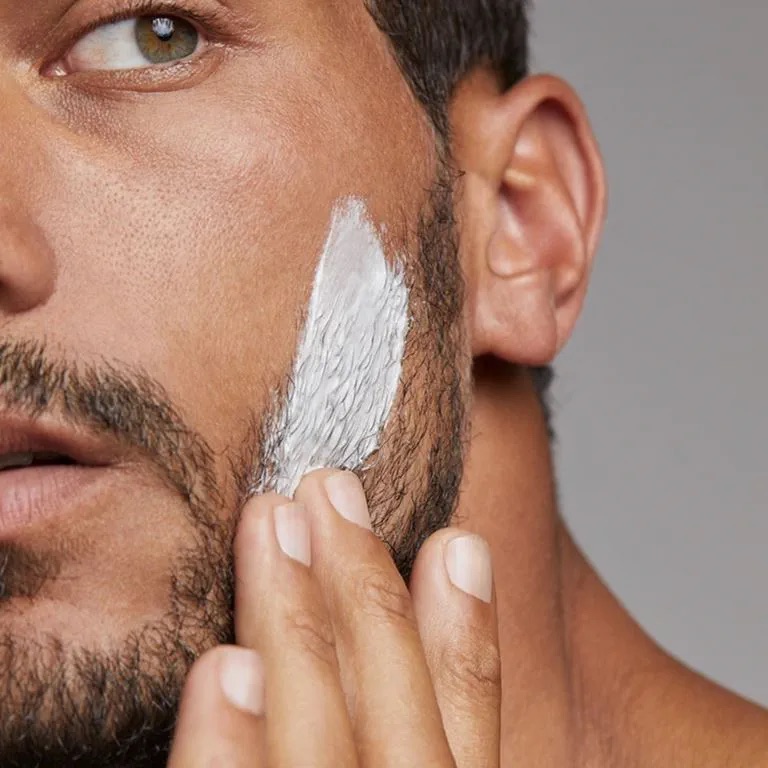 CREMA ROSTRO Y CUELLO NIVEA 150 ML MEN MULTIPROPÓSITO VITAMINA E 150 ML FRAGANCIA NEUTRO - 4