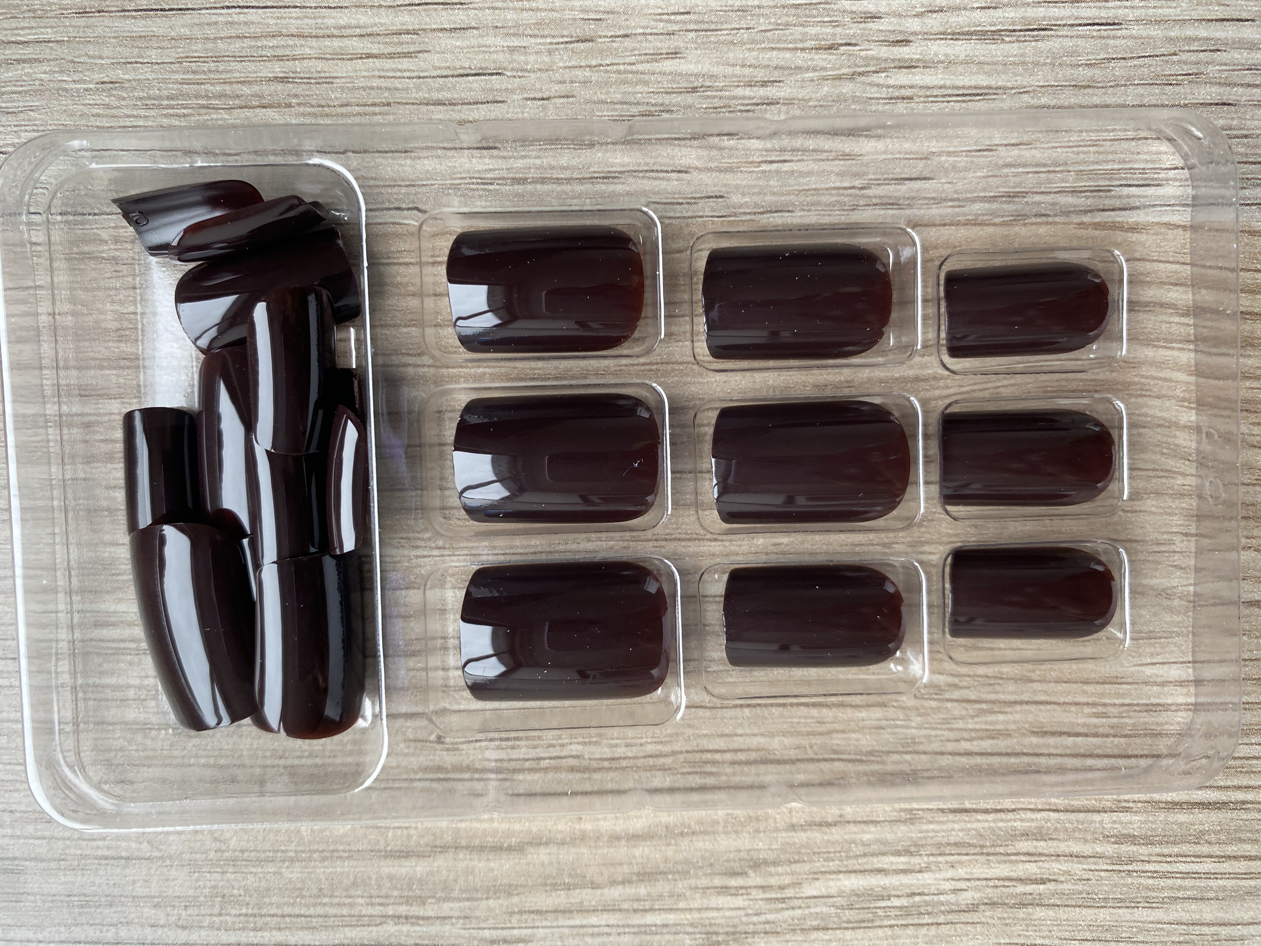 UÑAS PRESS-ON CUADRADAS LARGAS 24PCS UNICOLOR CHOCOLATE OSCURO POSTIZAS REUTILIZABLES - 2