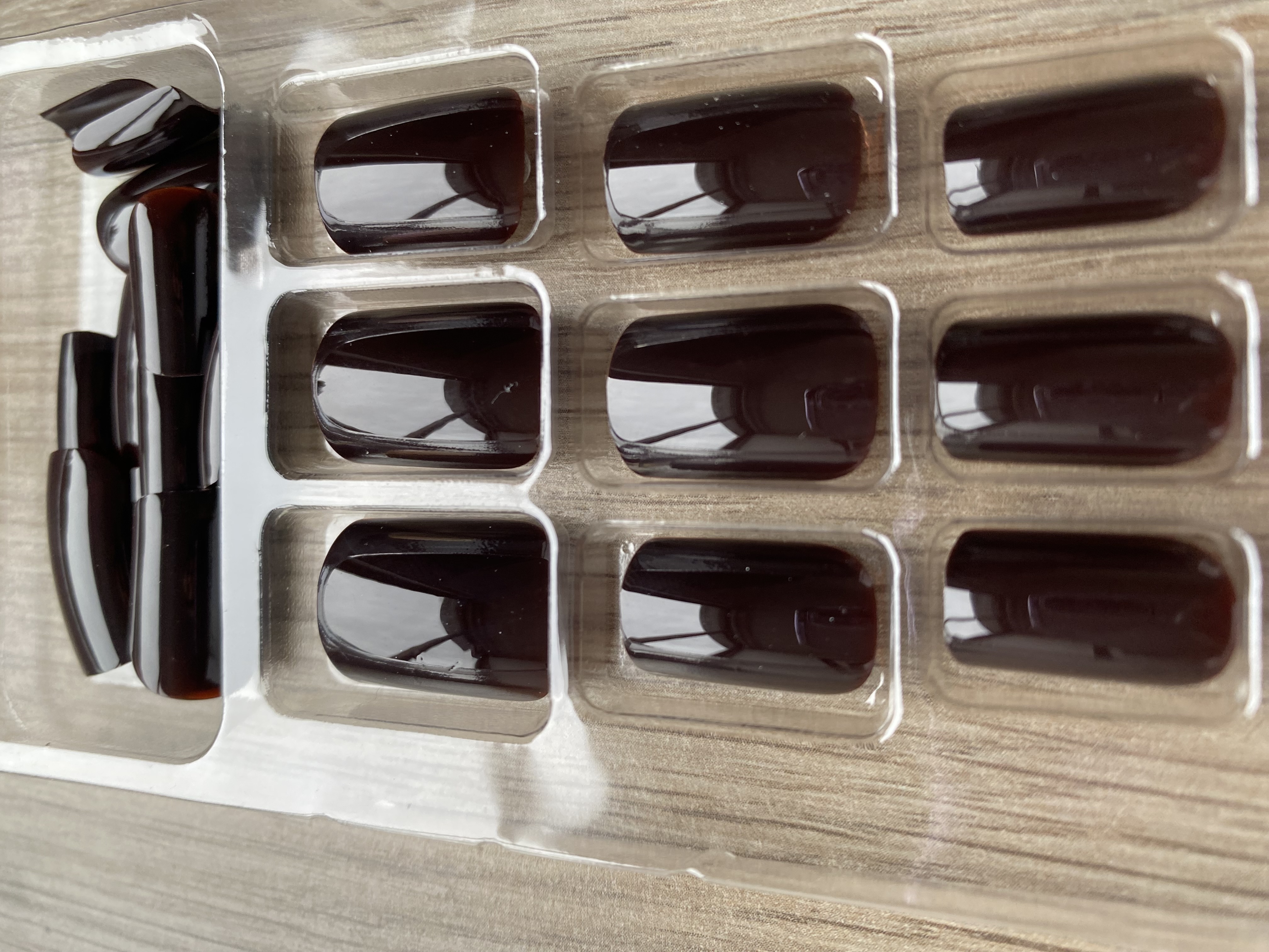 UÑAS PRESS-ON CUADRADAS LARGAS 24PCS UNICOLOR CHOCOLATE OSCURO POSTIZAS REUTILIZABLES - 3