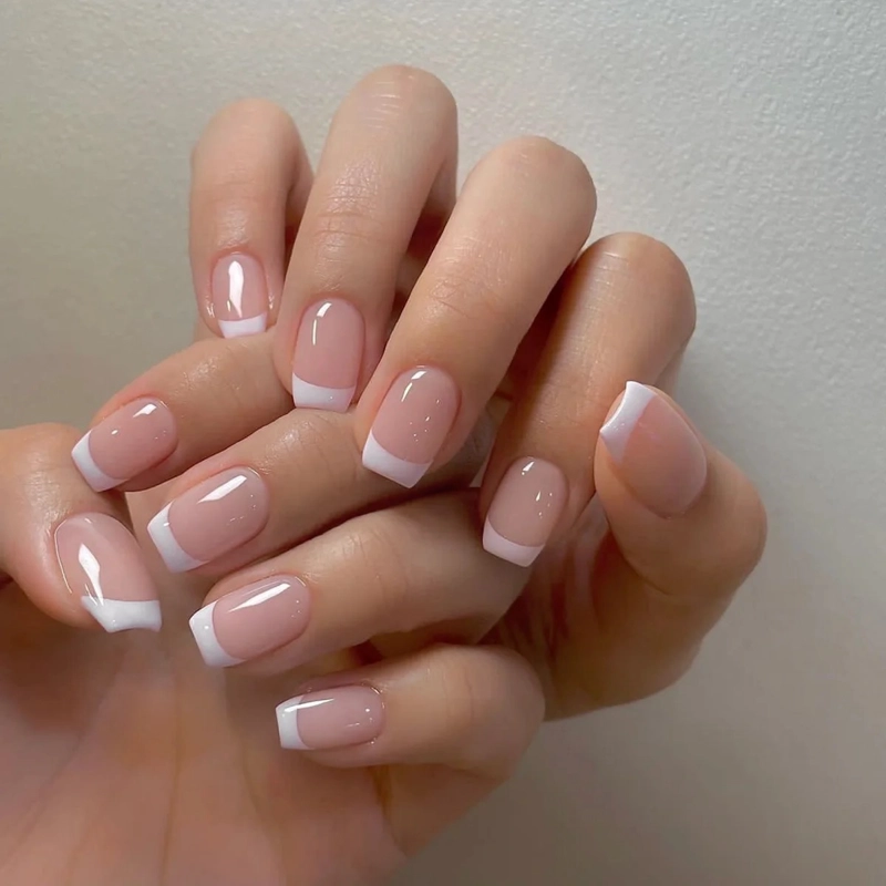 UÑAS PRESS-ON CUADRADAS LARGAS 24PCS TONOS NUDE ESTILO FRANCESA REUTILIZABLE - 1