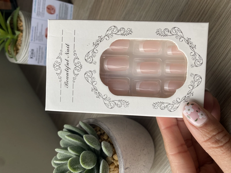 UÑAS PRESS-ON CUADRADAS LARGAS 24PCS TONOS NUDE ESTILO FRANCESA REUTILIZABLE - 4