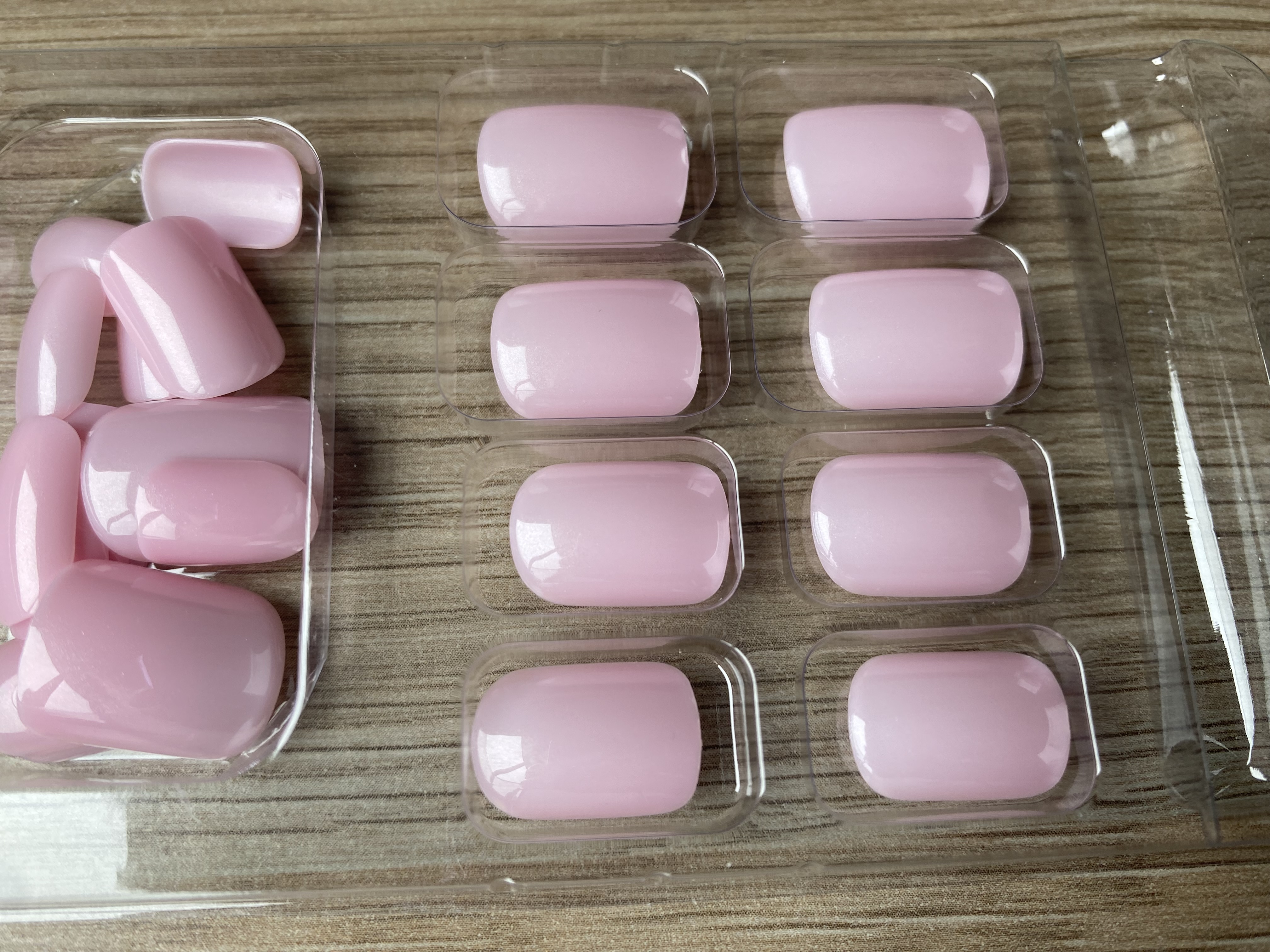 UÑAS POSTIZAS PRESS ON SEMI CUADRADAS CORTAS 24PCS ADHESIVAS ROSA NACARADO - 5