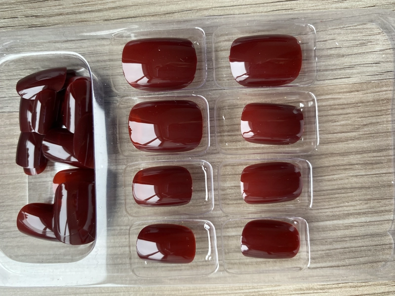 UÑAS POSTIZAS PRESS-ON ADHESIVAS CORTAS/MEDIO REDONDEADA 24PCS ROJO CEREZA - 2