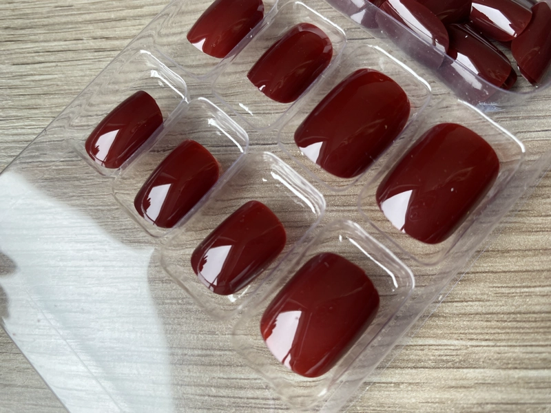 UÑAS POSTIZAS PRESS-ON ADHESIVAS CORTAS/MEDIO REDONDEADA 24PCS ROJO CEREZA - 4