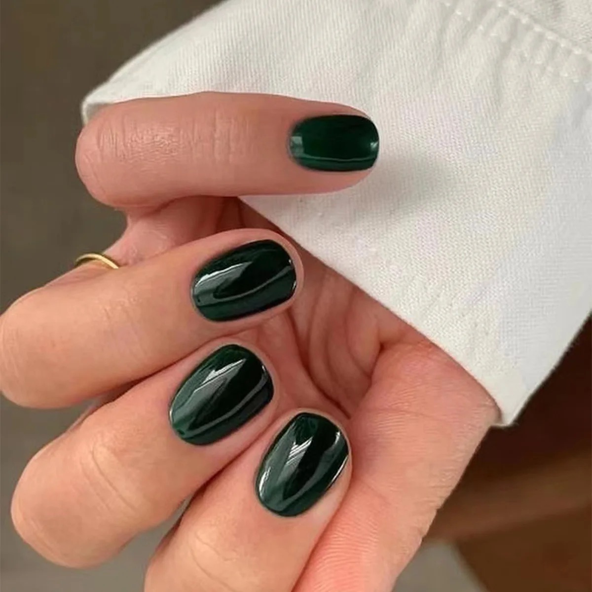 UÑAS PRESS-ON ADHESIVAS CORTAS REDONDEADA 24PCS POSTIZAS REUTILIZABLE VERDE OSCURO - 5