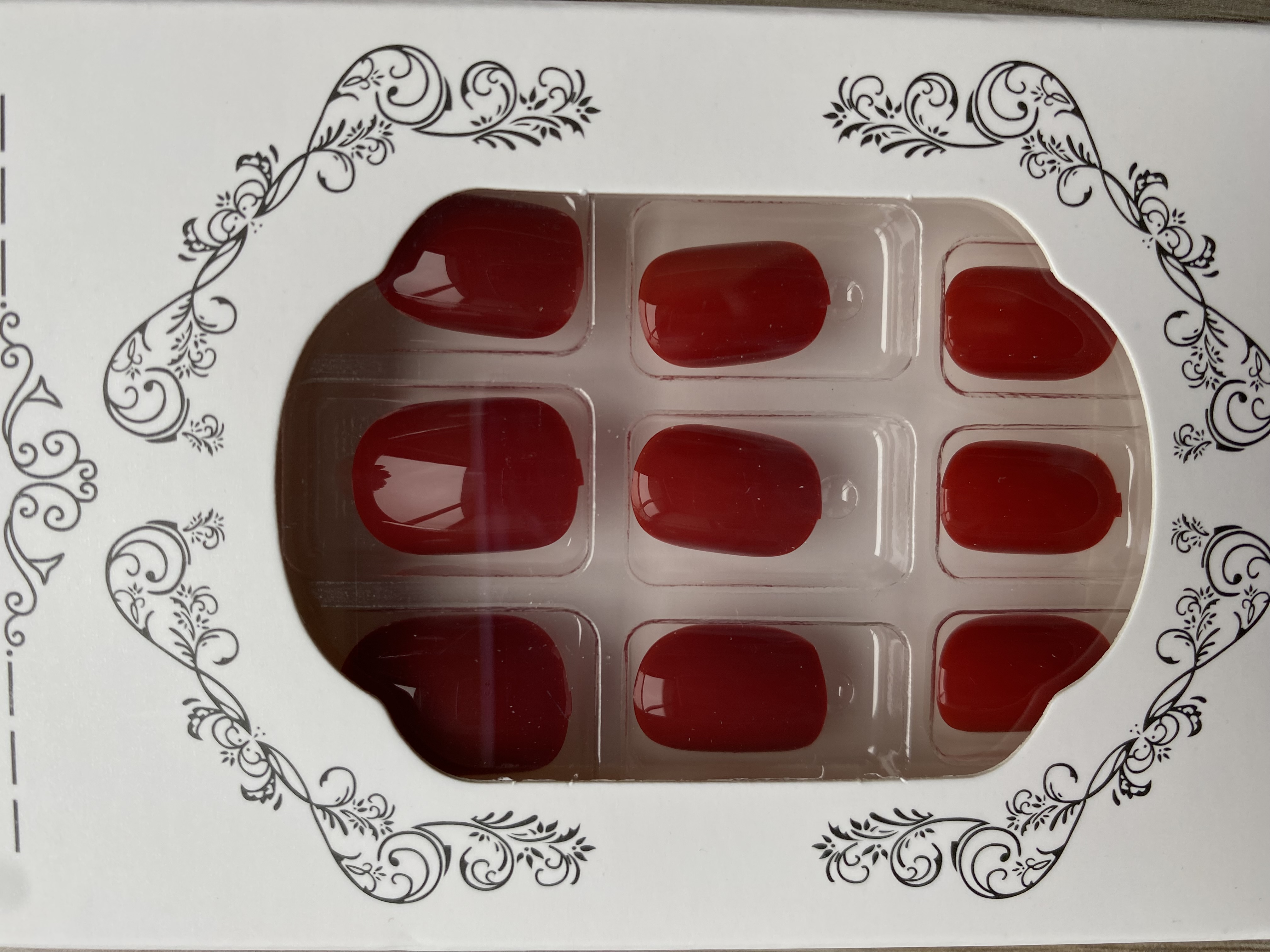 GENÉRICO UÑAS PRESS-ON ADHESIVAS CORTAS REDONDEADA 24PCS POSTIZAS REUTILIZABLE ROJO CLASICO