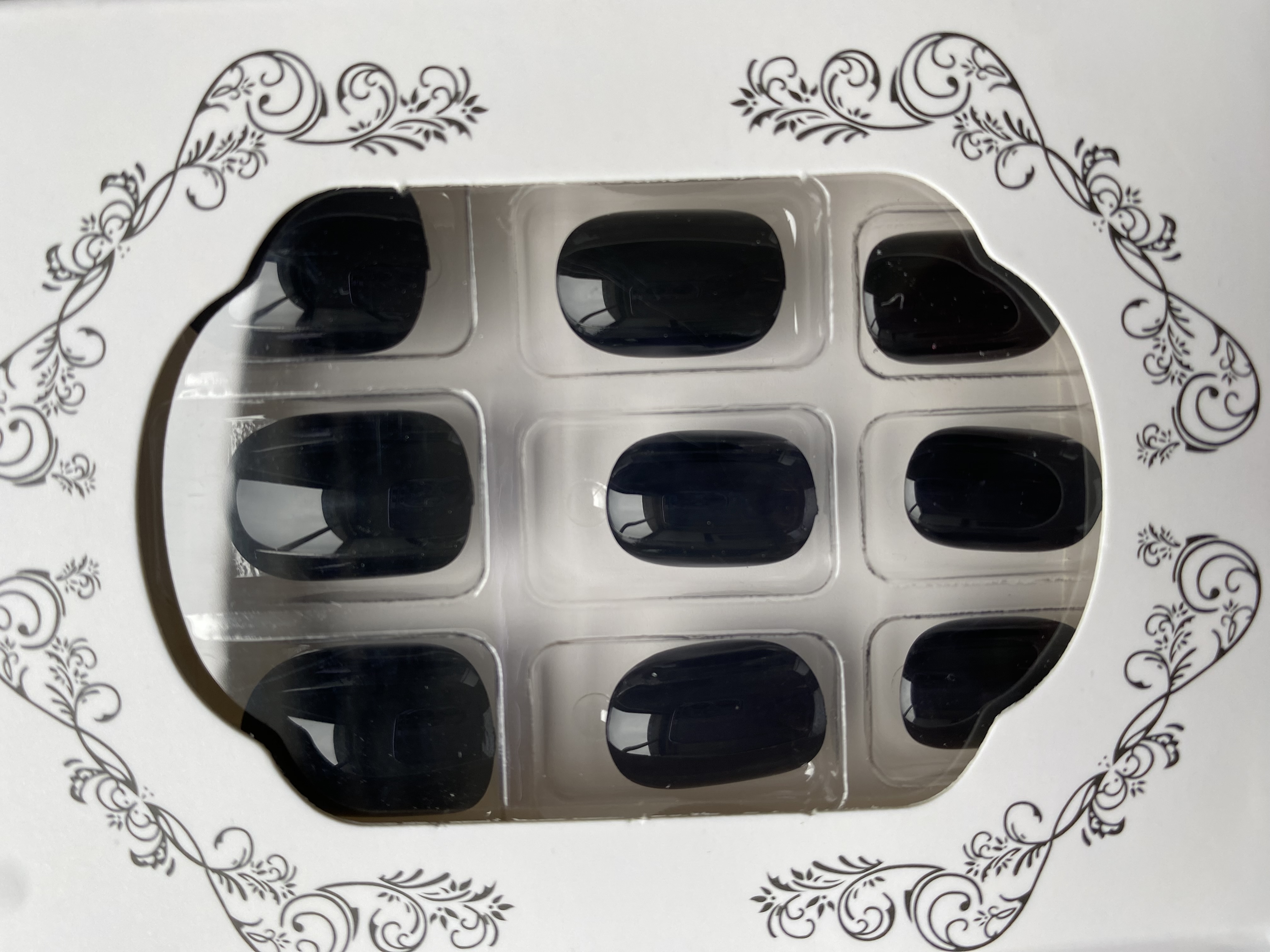 UÑAS PRESS-ON ADHESIVAS LARGO MEDIO REDONDEADA 24PCS POSTIZAS REUTILIZABLE NEGRO - 1