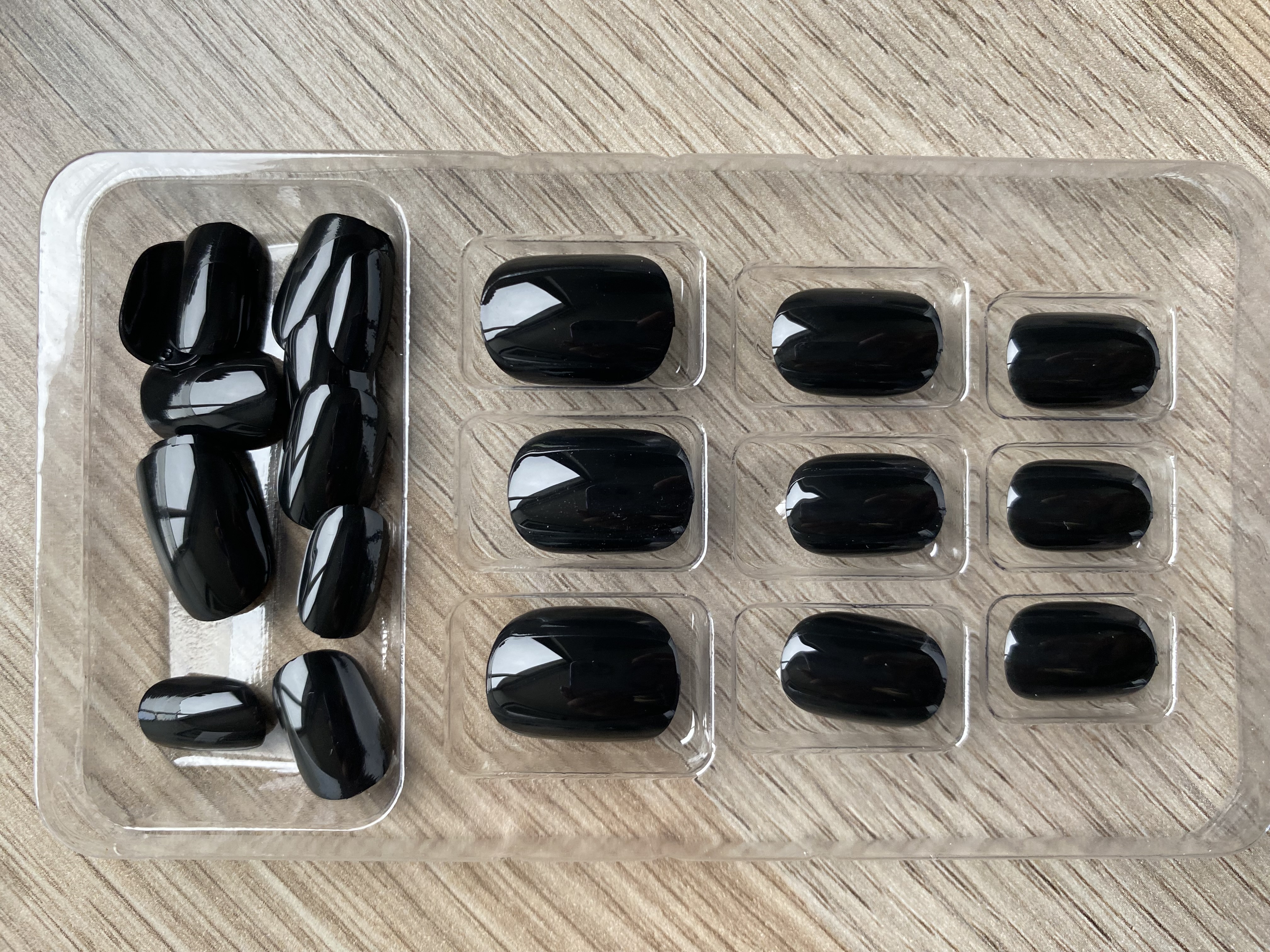 UÑAS PRESS-ON ADHESIVAS LARGO MEDIO REDONDEADA 24PCS POSTIZAS REUTILIZABLE NEGRO - 3