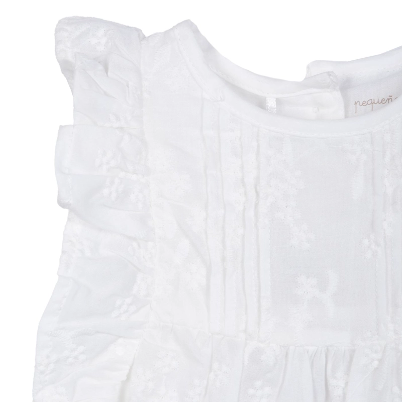 BLUSA BEBE  NIÑA CON VUELOS Y BORDADO FLORAL BLANCO PILLIN - 3