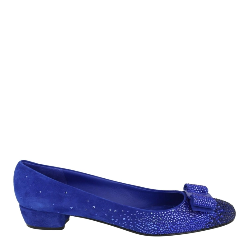 ZAPATOS FERRAGAMO VARA ADORNADOS CON CRISTALES ZAPATOS ANGOSTOS PARA MUJER EN COLOR AZUL - 1