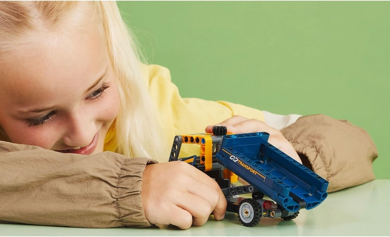 LEGO TECHNIC CAMION VOLQUETE 42147, KIT DE MAQUILLAJE SET DE JUGUETE 2 EN 1, MODELO DE VEHICULO - 2