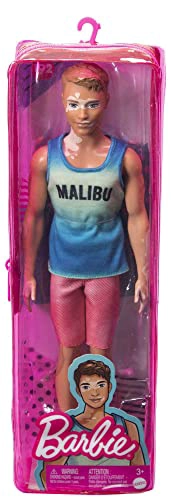 MUÑECA BARBIE FASHIONISTAS KEN 192 CON CABELLO CASTAÑO RECORTADO Y VITILIGO EN TANK TOP MALIBU - 6