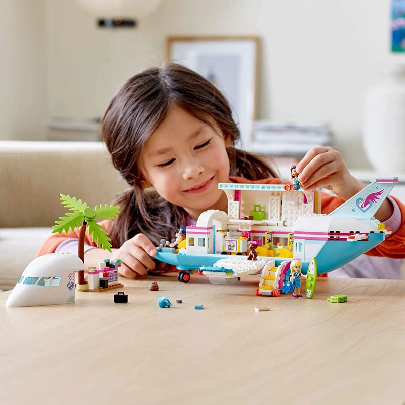 LEGO FRIENDS HEARTLAKE CITY AIRPLANE 41429, INCLUYE FRIENDS STEPHANIE Y OLIVIA, Y MUCHOS ACCESORIOS - 2