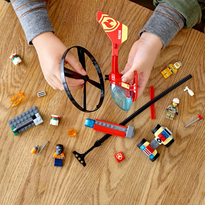 LEGO CITY FIRE HELICOPTER RESPONSE 60248 JUGUETE DE BOMBERO, DIVERTIDO JUEGO DE CONSTRUCCION - 6