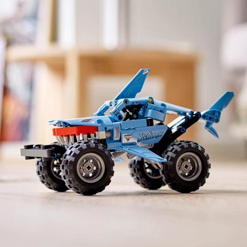 LEGO 42134 TECHNIC MONSTER JAM MEGALODON, AUTO DE TIBURON 2 EN 1 PARA AUTO DE CARRERAS BAJAS LUSCA - 5