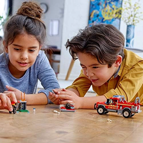 LEGO CITY FIRE CHIEF RESPONSE TRUCK 60231 KIT DE MAQUILLAJE DE CONSTRUCCION 201 PIEZAS - 5