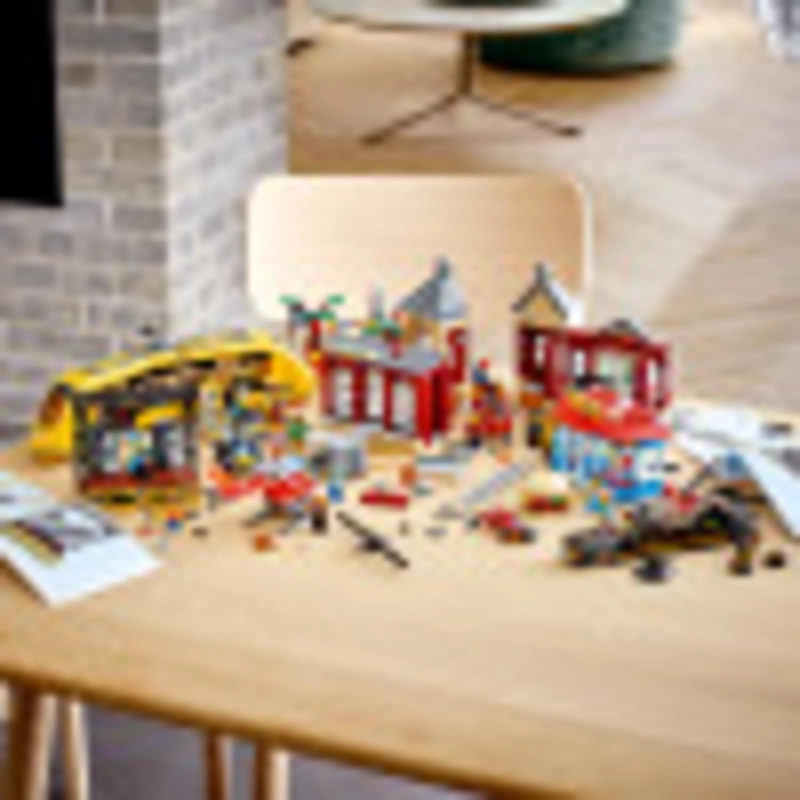 LEGO CITY MAIN SQUARE 60271 KIT DE MAQUILLAJE SET, JUGUETE DE CONSTRUCCION GENIAL PARA NIÑOS, NUEVO - 6