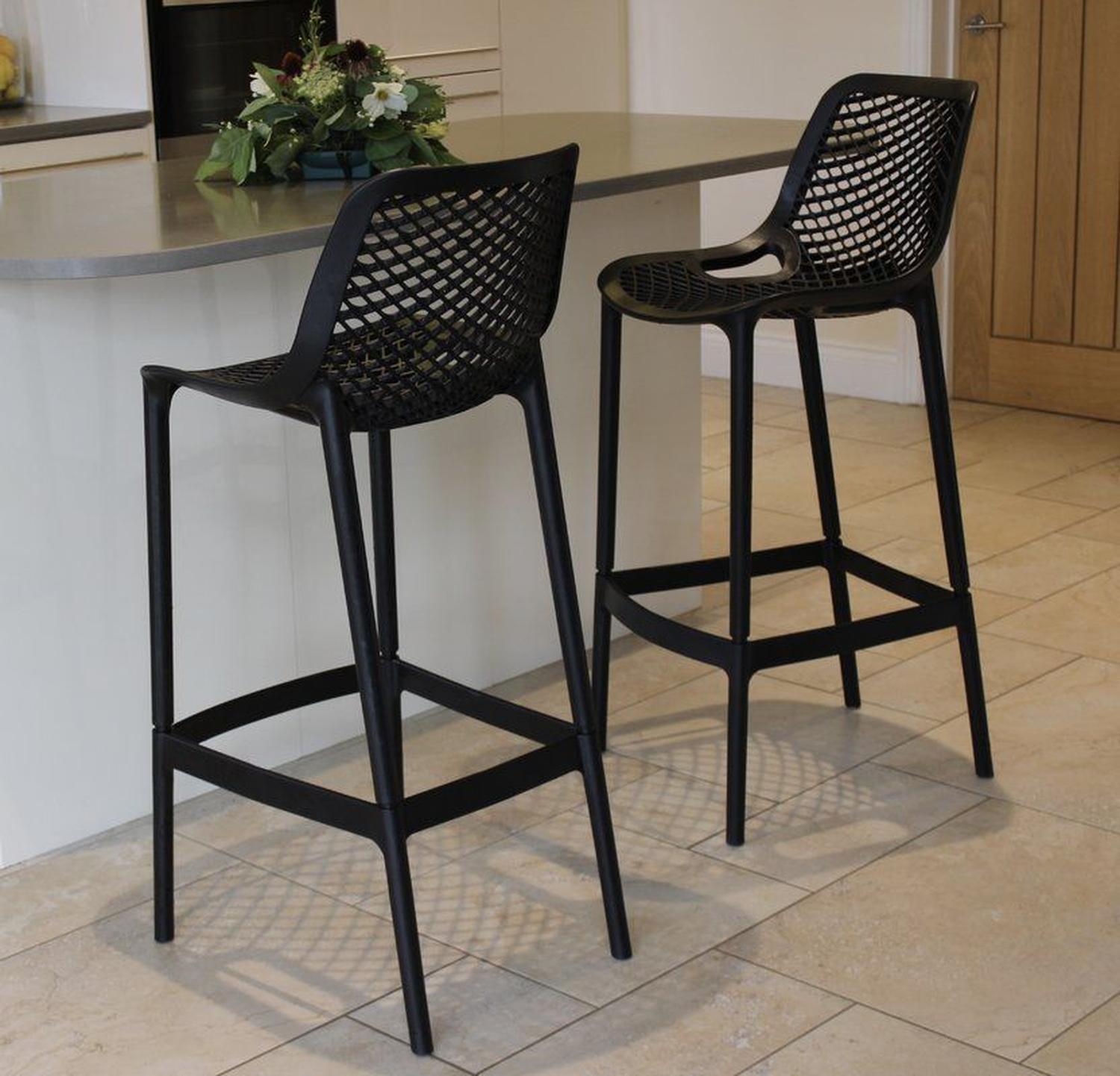 PACK 4 TABURETES BARDO PARA EXTERIOR 75 CM| DISEÑO MODERNO|RESISTENTE - 2