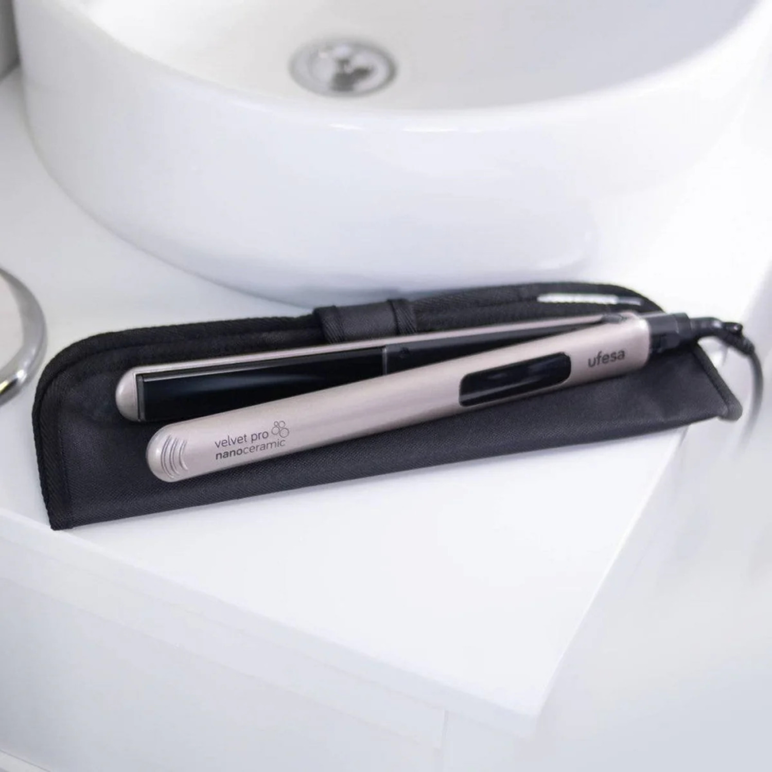 PLANCHA DE PELO DE NANO CERAMICA UFESA PP5500 VELVET PRO - 6