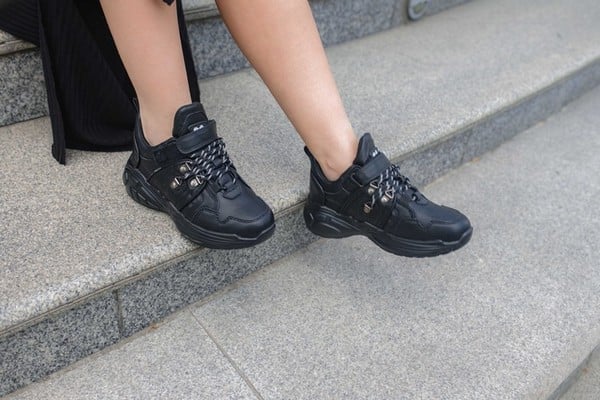 ZAPATILLAS MUJER AGUA DE COCO URBANAS NEGRO BUF - 2